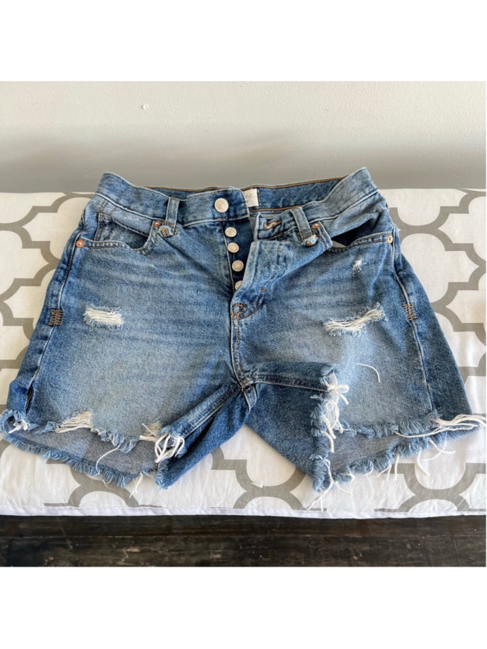 We The Free Blue Distressed Jean Shorts Size 24